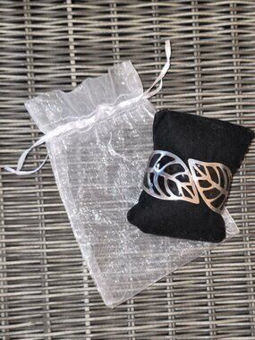 Cuff Bracelet Silver Toned Black Leaf Design Botanical Accessory Earthy Garden